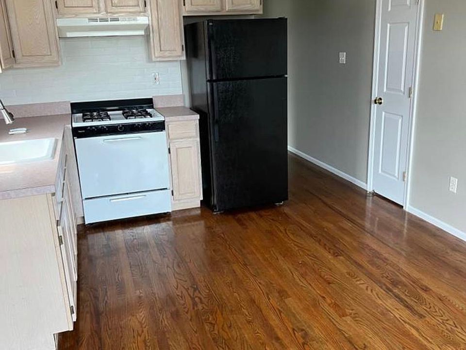 132 Covington Cir 1, Staten Island, NY 10312 Zillow
