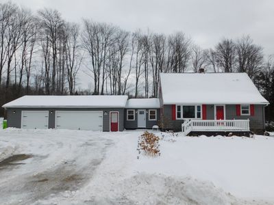 8389 Edinboro Rd, Erie, PA, 16509