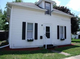 402 SW 2nd Ave, Aledo, IL 61231