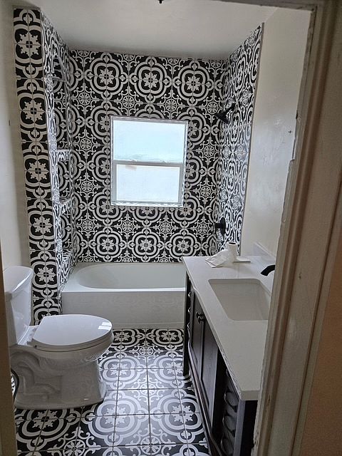 2nd image of 302 W Union Ave