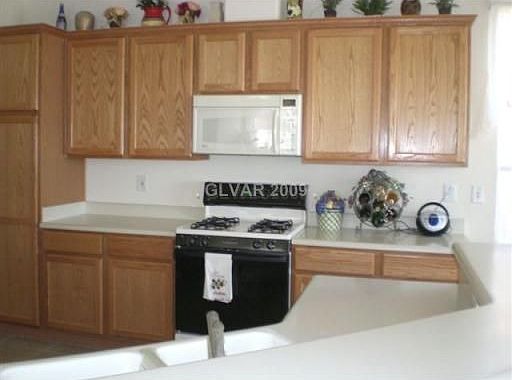 2nd image of 4974 Rivedro St