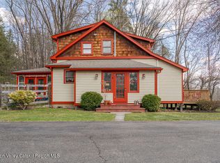 14 Hendricks Ln, Stone Ridge, NY 12484