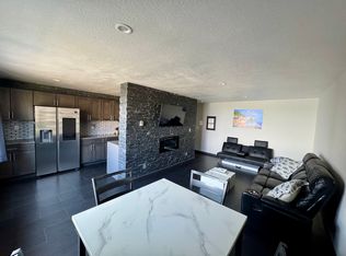 11850 Edgewater Dr APT 805, Lakewood, OH 44107