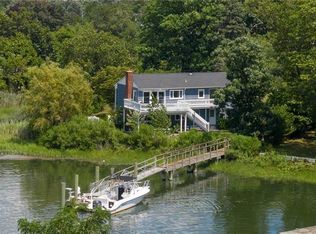 89 Mitchell St, Stamford, CT 06902