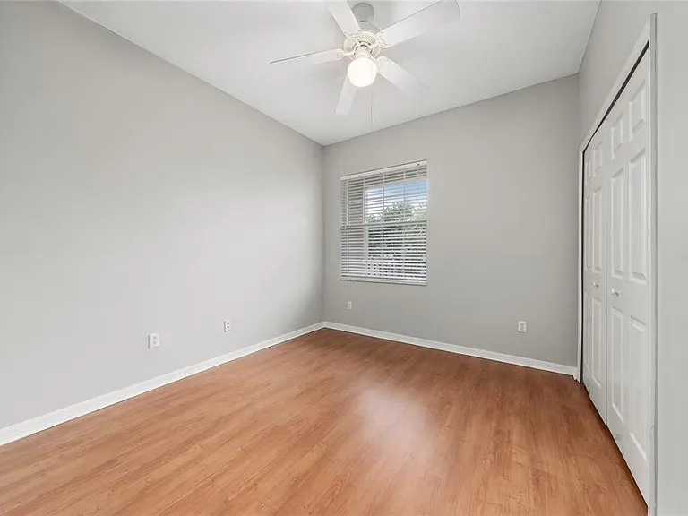 9417 Myrtle Creek Ln #611 — Photo 28