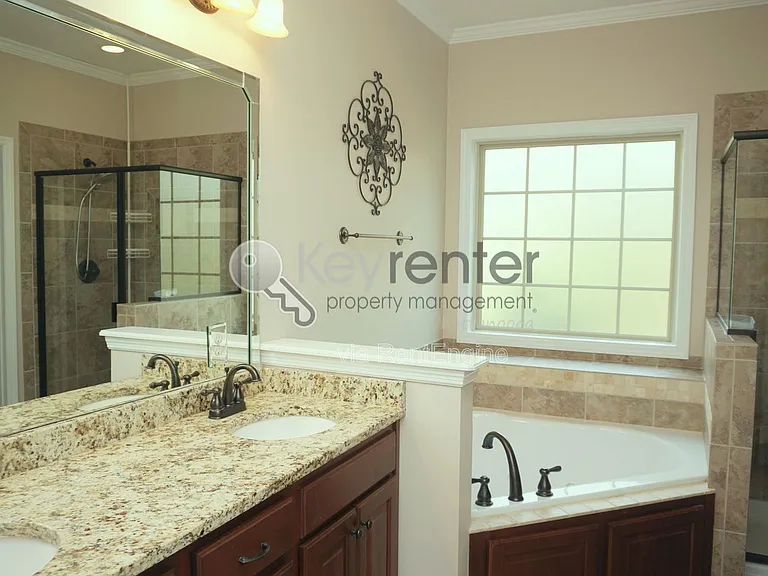 6967 Neville Dr — Photo 16