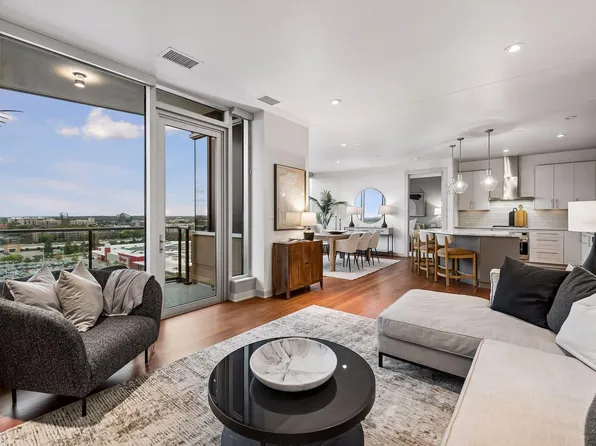 3209 Galleria Unit 1103, Edina, MN 55435