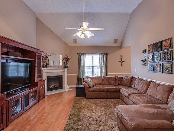 4th image of 1624 Headwater Ct