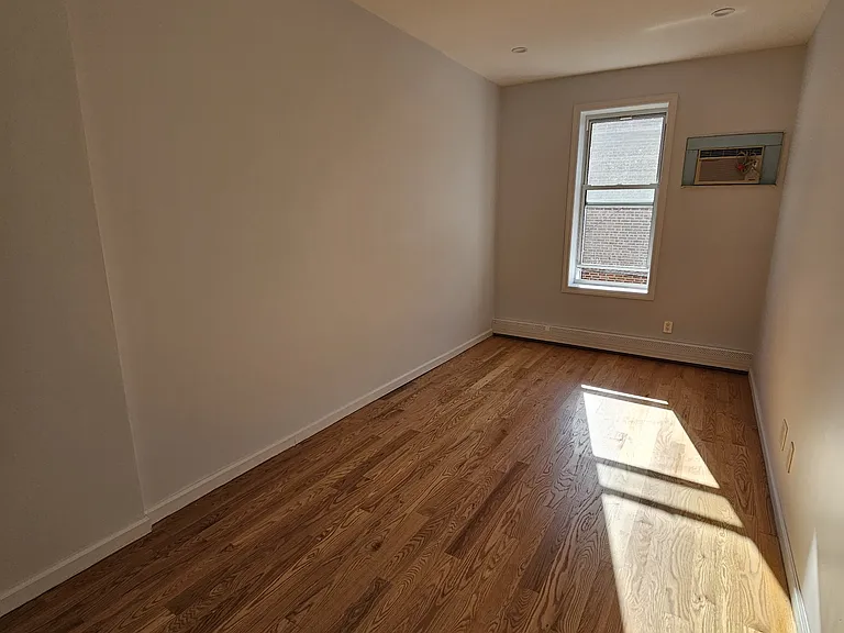 1608 Avenue R #3 — Photo 9