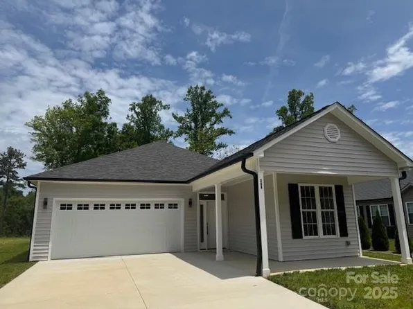 209 Eagles Lndg, Morganton, NC 28655