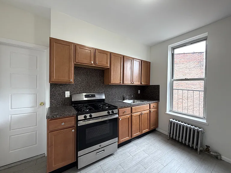 5802 Myrtle Ave #3B — Photo 15