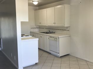 2117 Elden Ave #22, Costa Mesa, CA 92627