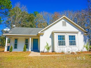 9316 Maplewood Dr, Mobile, AL 36695