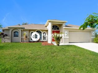 1124 NE 32nd Ln, Cape Coral, FL 33909