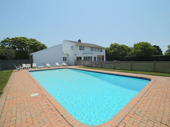 2nd image of 43 Gin Ln
