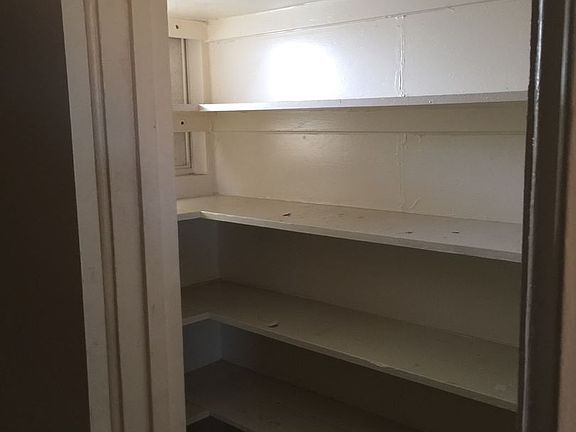 5th image of 24907 Eucalyptus Ave