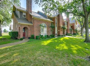 128 Cobblestone Row, Denton, TX 76207