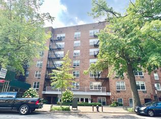 4430 Douglaston Pkwy APT 4J, Little Neck, NY 11363