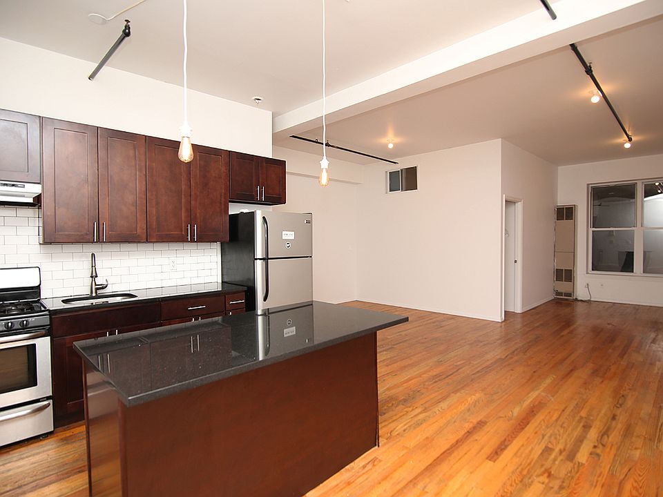1st image of 16 Manhattan Ave APT 3B