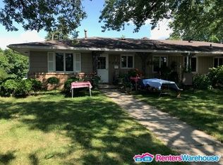 7001 Lynmar Ln, Edina, MN 55435