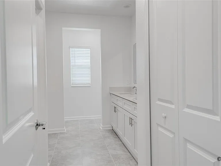2207 Sweet Honey Ln — Photo 32