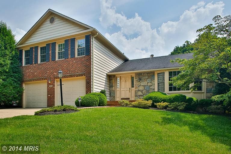 1st image of 10053 Maclura Ct