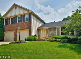 10053 Maclura Ct, Fairfax, VA 22032