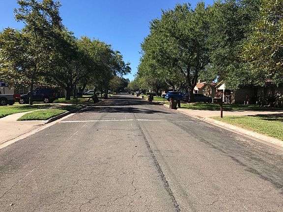 4th image of 810 Cactus Dr