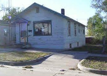 1st image of 705 Ford Co Ave