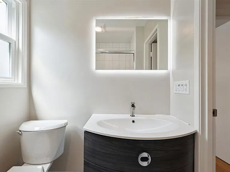 2222 Haste St — Photo 32