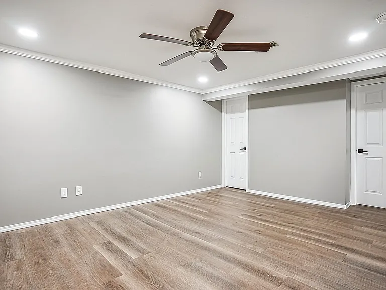 4841 Stoneybrook Blvd — Photo 10