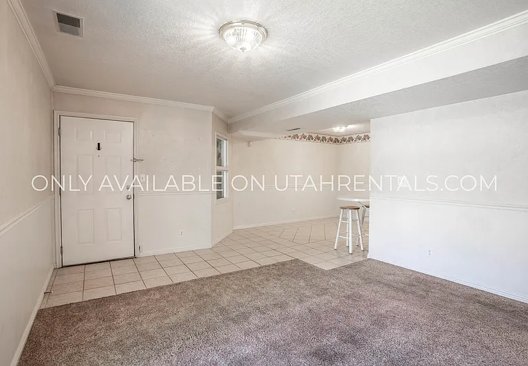 1214 W 1380 N — Photo 5