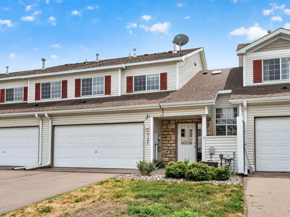 6325 Saddlebred Way, Forest Lake, MN 55025