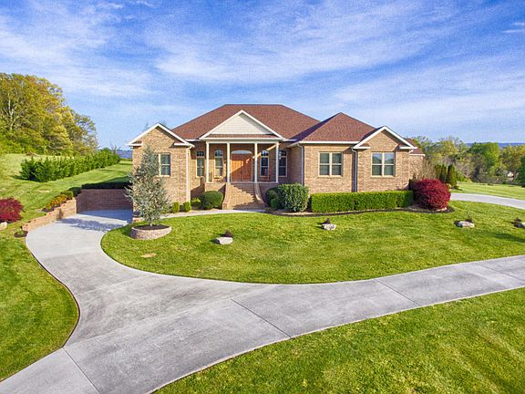 4th image of 420 Cypress Dr
