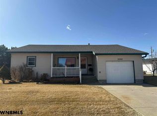 1005 11th St, Gering, NE 69341