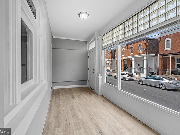 3rd image of 1534 Womrath St