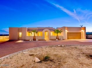 1075 E Taylor Rd, Las Cruces, NM 88007