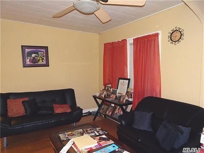 225 Wellesley St, Hempstead, NY 11550 Zillow