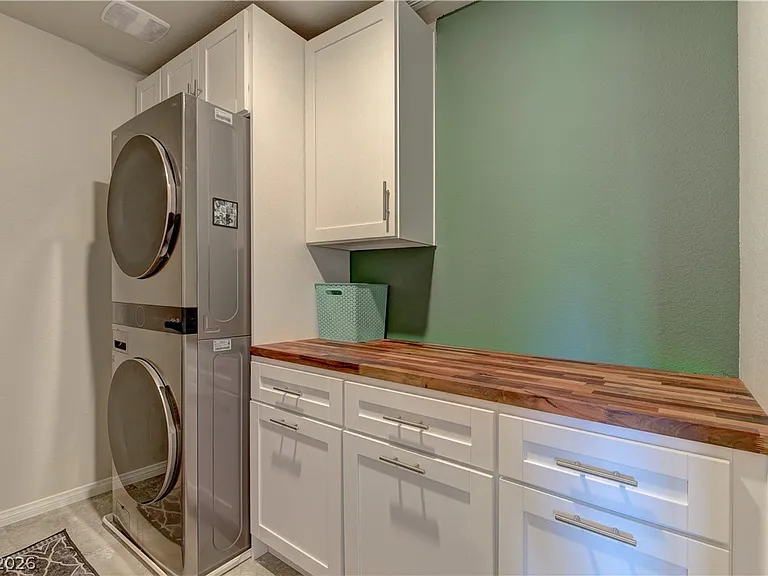 4474 Red Poppy St — Photo 25