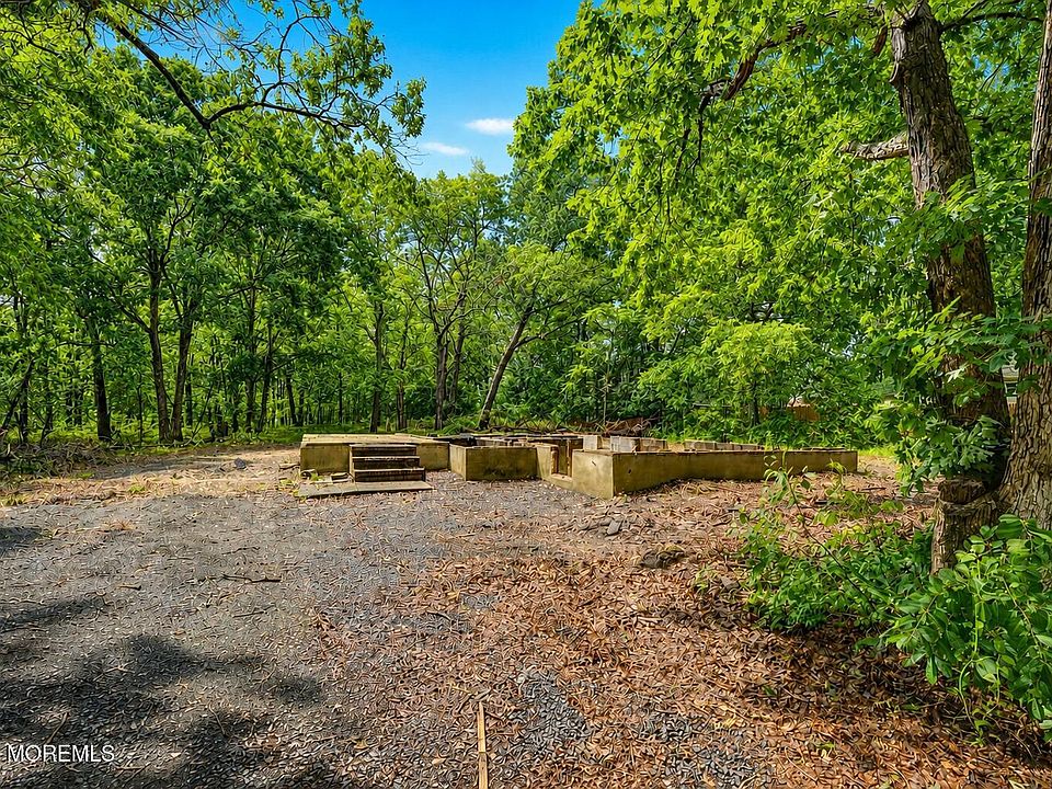 1st image of 982 Falkenberg Road