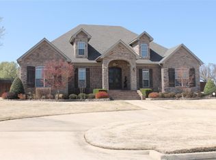 4316 Clubhouse Dr, Jonesboro, AR 72405