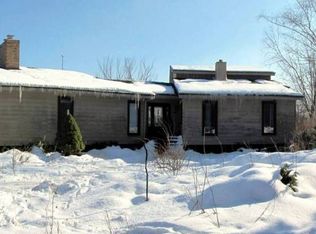 25 Oakdene Dr, Barrington, IL 60010