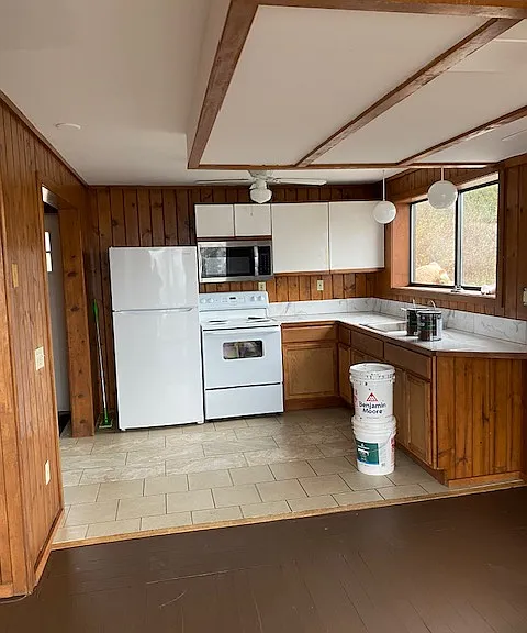 3261 Route 30 N — Photo 4