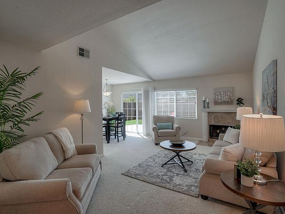 5th image of 1215 Kelly Park Cir
