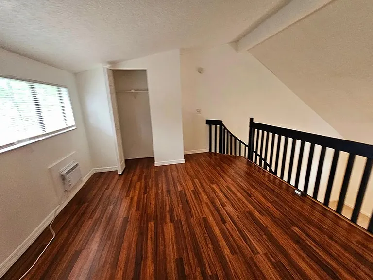 2154 Bradford St #226 — Photo 6