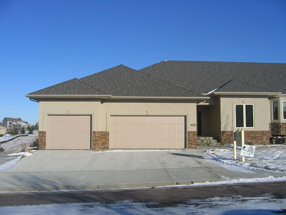 2nd image of 5908 S Shadow Wood Pl