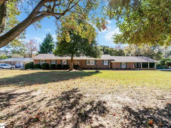 200 Rosemary Ln, Greenville, SC 29615