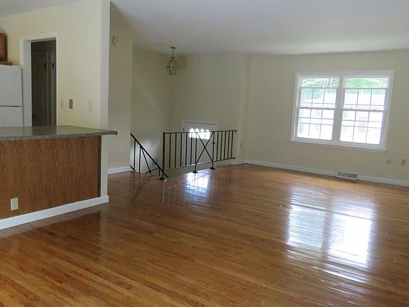 2nd image of 2 Marjorie Dr