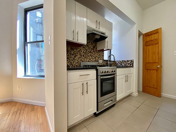 2nd image of 105 W 138th St APT 1C