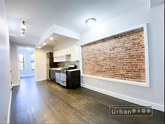 2nd image of 154 Rogers Ave